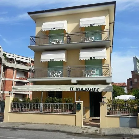 Margot Hotel