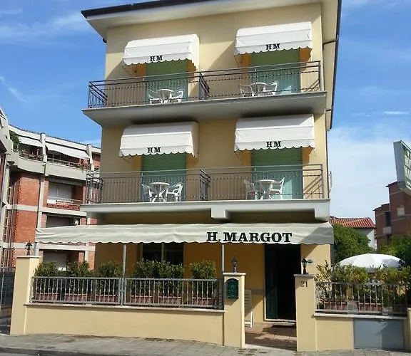 Margot Hotel